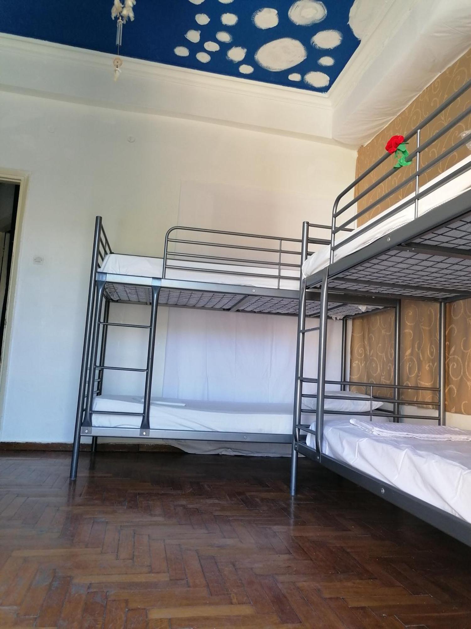 Thissio Room In The Apartmen Share Athens Exterior photo